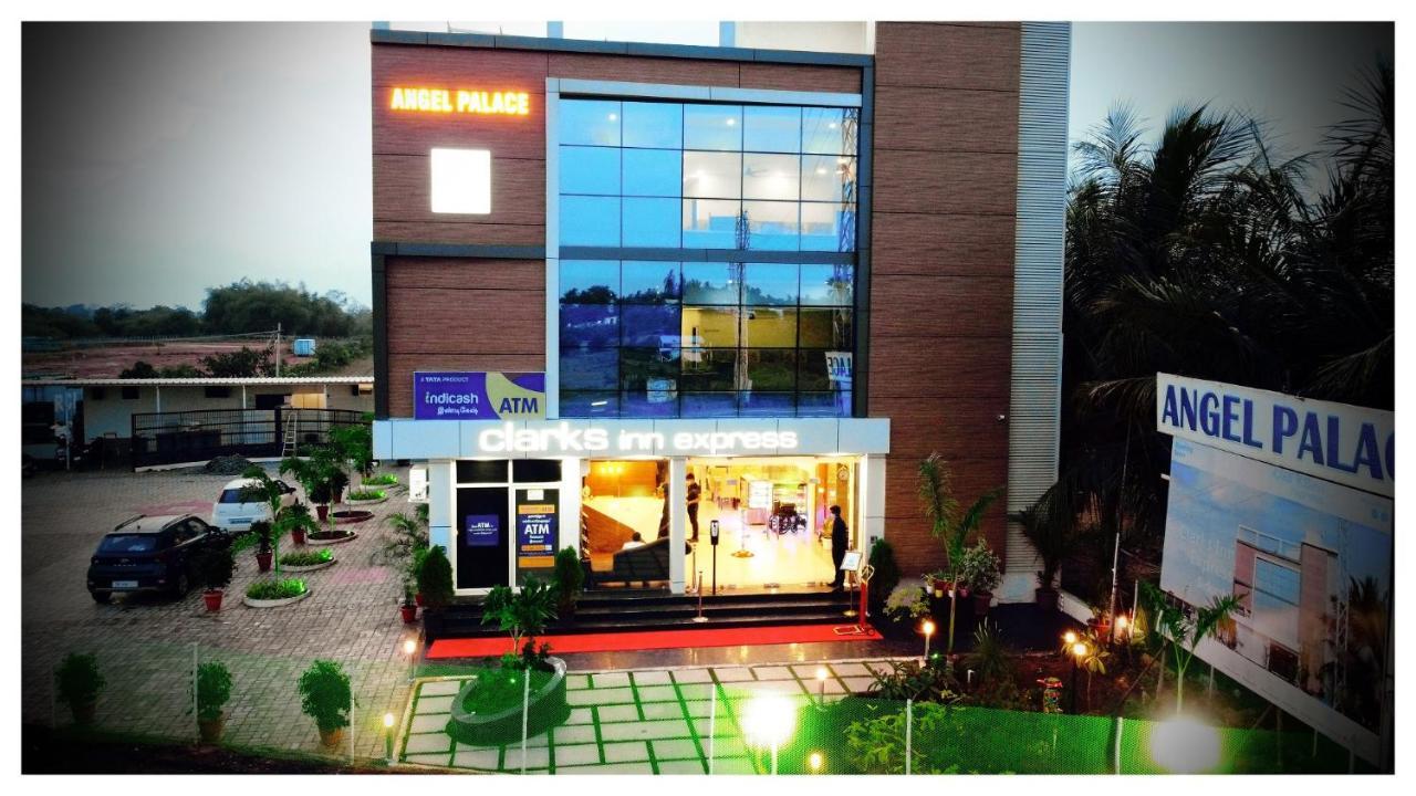 Clarks Inn Express ,Sirkazhi Exterior foto